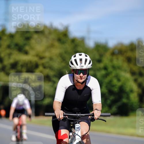 07.09.2025 - 19. Norderstedt Triathlon Michael Burmester http://msf.ph/oto/8843244 07.09.2025 12:59:00 Radfahren 353, 1221, 1360 meine-sportfotos.de