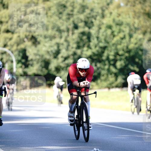 07.09.2025 - 19. Norderstedt Triathlon Michael Burmester http://msf.ph/oto/8843248 07.09.2025 15:53:47 Radfahren 507, 1072, 1084, 1427 meine-sportfotos.de