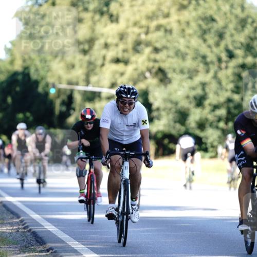 07.09.2025 - 19. Norderstedt Triathlon Michael Burmester http://msf.ph/oto/8843285 07.09.2025 15:53:53 Radfahren 493, 542, 873, 889, 931, 952, 955, 1053, 1072, 1083, 1091, 1553, 1577 meine-sportfotos.de