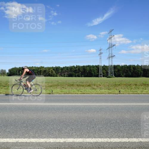 07.09.2025 - 19. Norderstedt Triathlon Michael Burmester http://msf.ph/oto/8843288 07.09.2025 14:42:59 Radfahren 1022, 1457 meine-sportfotos.de