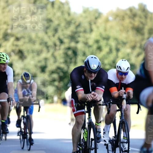07.09.2025 - 19. Norderstedt Triathlon Michael Burmester http://msf.ph/oto/8843321 07.09.2025 15:54:02 Radfahren 432, 461, 534, 547, 549, 871, 949, 1104, 1410, 1554, 1569 meine-sportfotos.de