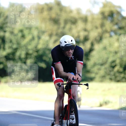 07.09.2025 - 19. Norderstedt Triathlon Michael Burmester http://msf.ph/oto/8843360 07.09.2025 15:54:13 Radfahren 544, 1411, 1561, 1592 meine-sportfotos.de