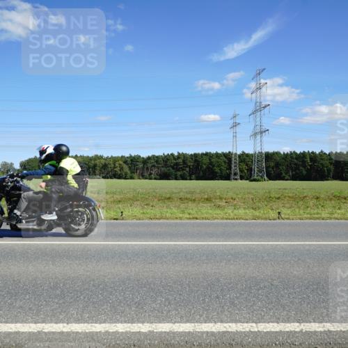 07.09.2025 - 19. Norderstedt Triathlon Michael Burmester http://msf.ph/oto/8843364 07.09.2025 14:43:24 Radfahren 960, 995 meine-sportfotos.de