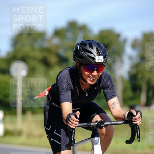 07.09.2025 - 19. Norderstedt Triathlon Michael Burmester http://msf.ph/oto/8843366 07.09.2025 13:00:21 Radfahren 305, 354, 718 meine-sportfotos.de