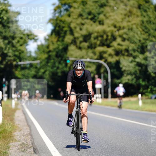 07.09.2025 - 19. Norderstedt Triathlon Michael Burmester http://msf.ph/oto/8843369 07.09.2025 13:00:26 Radfahren 183 meine-sportfotos.de