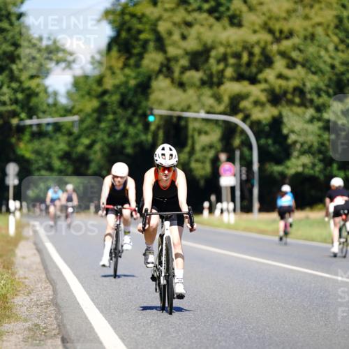 07.09.2025 - 19. Norderstedt Triathlon Michael Burmester http://msf.ph/oto/8843390 07.09.2025 13:00:42 Radfahren 1344, 1374 meine-sportfotos.de