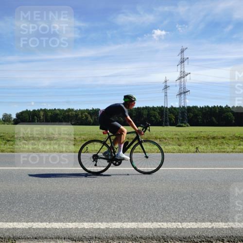 07.09.2025 - 19. Norderstedt Triathlon Michael Burmester http://msf.ph/oto/8843392 07.09.2025 12:38:02 Radfahren 205, 301 meine-sportfotos.de