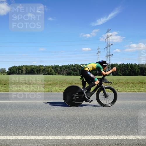07.09.2025 - 19. Norderstedt Triathlon Michael Burmester http://msf.ph/oto/8843402 07.09.2025 14:43:47 Radfahren 408, 1505 meine-sportfotos.de