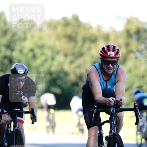 07.09.2025 - 19. Norderstedt Triathlon Michael Burmester http://msf.ph/oto/8843404 07.09.2025 15:54:32 Radfahren 521, 546, 903, 1443, 1630 meine-sportfotos.de
