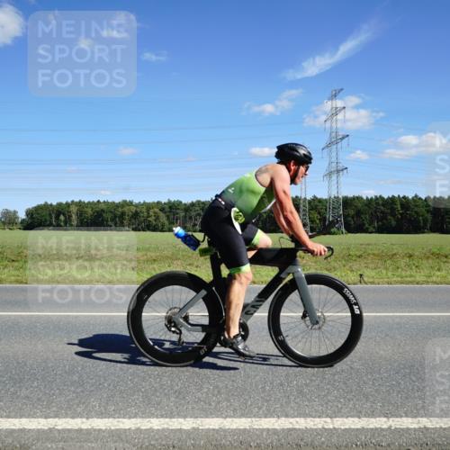 07.09.2025 - 19. Norderstedt Triathlon Michael Burmester http://msf.ph/oto/8843413 07.09.2025 14:43:57 Radfahren 395, 1005 meine-sportfotos.de