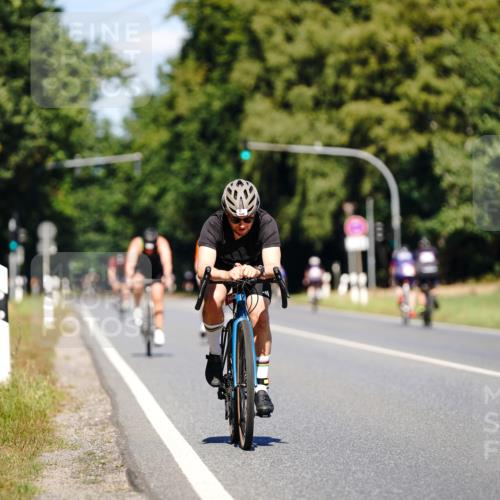07.09.2025 - 19. Norderstedt Triathlon Michael Burmester http://msf.ph/oto/8843434 07.09.2025 13:01:55 Radfahren 142 meine-sportfotos.de