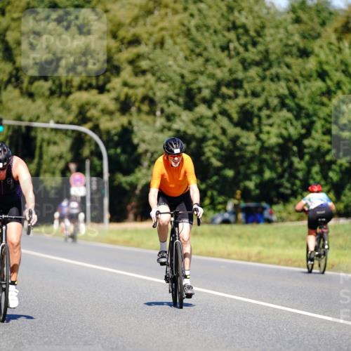 07.09.2025 - 19. Norderstedt Triathlon Michael Burmester http://msf.ph/oto/8843448 07.09.2025 13:01:59 Radfahren 142, 323, 744 meine-sportfotos.de