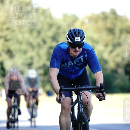 07.09.2025 - 19. Norderstedt Triathlon Michael Burmester http://msf.ph/oto/8843553 07.09.2025 15:55:26 Radfahren 939, 957, 1078, 1523, 1601, 1627 meine-sportfotos.de
