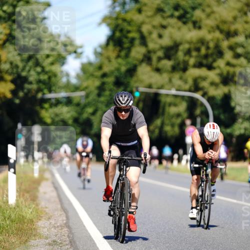07.09.2025 - 19. Norderstedt Triathlon Michael Burmester http://msf.ph/oto/8843558 07.09.2025 13:03:50 Radfahren 277, 698 meine-sportfotos.de