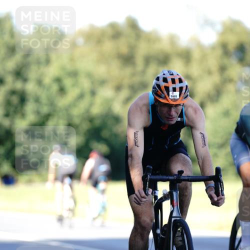07.09.2025 - 19. Norderstedt Triathlon Michael Burmester http://msf.ph/oto/8843559 07.09.2025 15:55:28 Radfahren 939, 957, 1071, 1403, 1523, 1601, 1627 meine-sportfotos.de