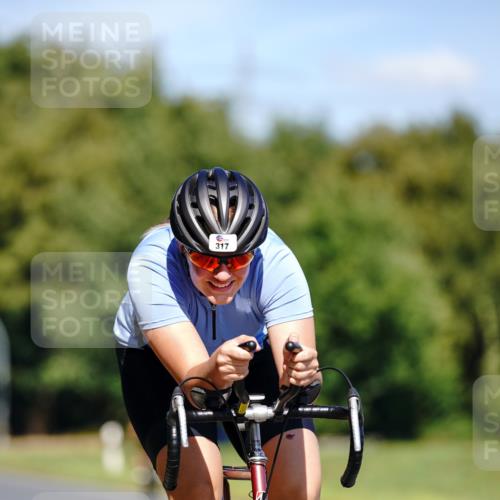 07.09.2025 - 19. Norderstedt Triathlon Michael Burmester http://msf.ph/oto/8843568 07.09.2025 13:03:56 Radfahren 277, 317 meine-sportfotos.de