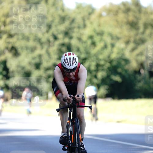 07.09.2025 - 19. Norderstedt Triathlon Michael Burmester http://msf.ph/oto/8843569 07.09.2025 15:55:31 Radfahren 939, 1071, 1094, 1403, 1574, 1601 meine-sportfotos.de