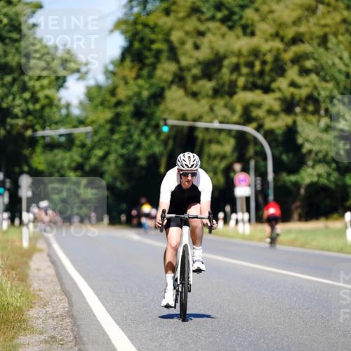 07.09.2025 - 19. Norderstedt Triathlon Michael Burmester http://msf.ph/oto/8843571 07.09.2025 13:04:00 Radfahren 1356 meine-sportfotos.de