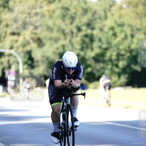 07.09.2025 - 19. Norderstedt Triathlon Michael Burmester http://msf.ph/oto/8843572 07.09.2025 15:55:33 Radfahren 1071, 1094, 1403, 1574 meine-sportfotos.de