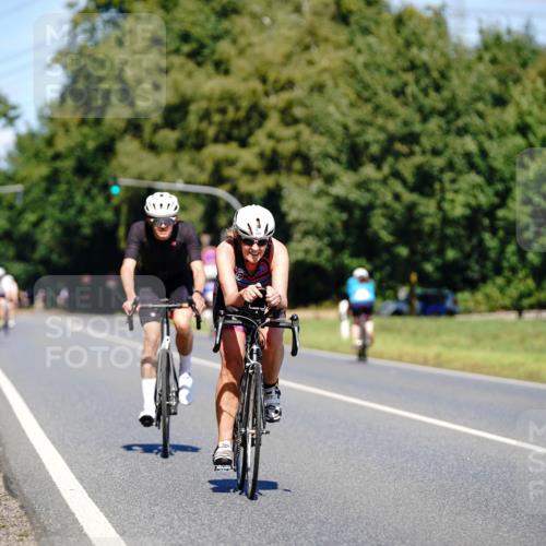 07.09.2025 - 19. Norderstedt Triathlon Michael Burmester http://msf.ph/oto/8843585 07.09.2025 13:04:18 Radfahren 211, 723, 747 meine-sportfotos.de