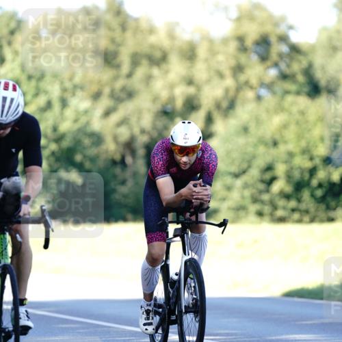 07.09.2025 - 19. Norderstedt Triathlon Michael Burmester http://msf.ph/oto/8843586 07.09.2025 15:55:42 Radfahren 866, 1057, 1559, 1611 meine-sportfotos.de