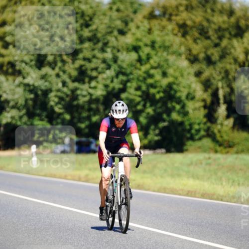 07.09.2025 - 19. Norderstedt Triathlon Michael Burmester http://msf.ph/oto/8843599 07.09.2025 13:04:27 Radfahren 329, 855, 1362 meine-sportfotos.de