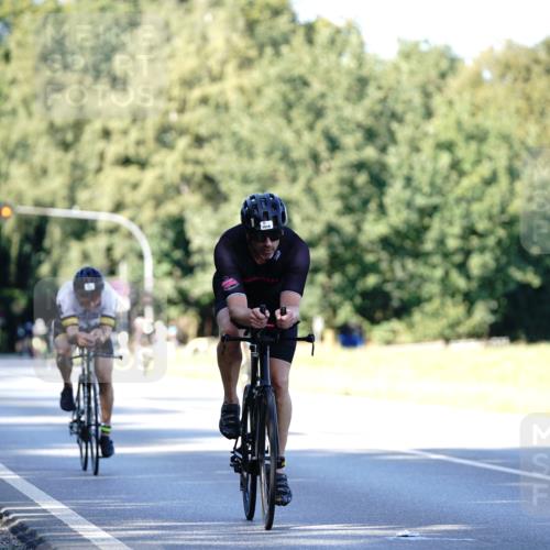 07.09.2025 - 19. Norderstedt Triathlon Michael Burmester http://msf.ph/oto/8843603 07.09.2025 15:55:49 Radfahren 491, 1580, 1589, 1609, 1616 meine-sportfotos.de