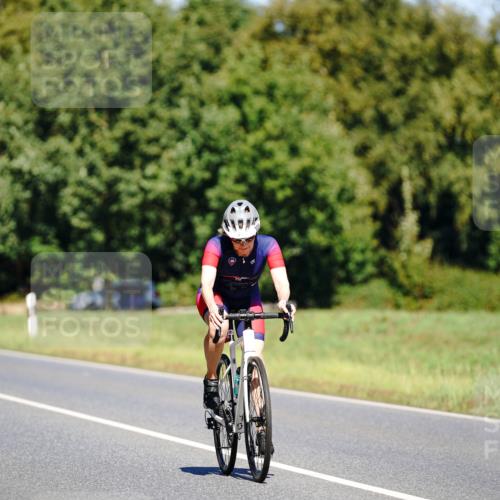 07.09.2025 - 19. Norderstedt Triathlon Michael Burmester http://msf.ph/oto/8843604 07.09.2025 13:04:27 Radfahren 329, 855, 1362 meine-sportfotos.de