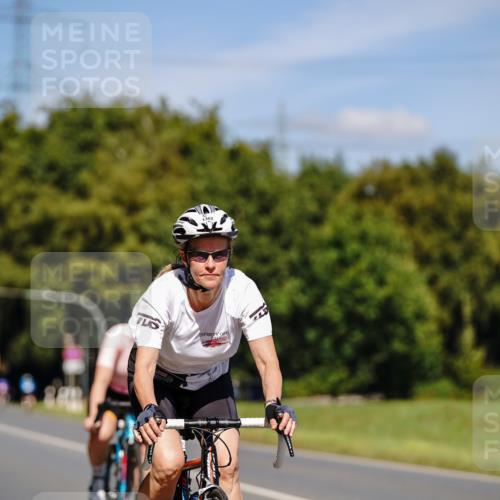 07.09.2025 - 19. Norderstedt Triathlon Michael Burmester http://msf.ph/oto/8843608 07.09.2025 13:04:29 Radfahren 329, 855, 1362 meine-sportfotos.de