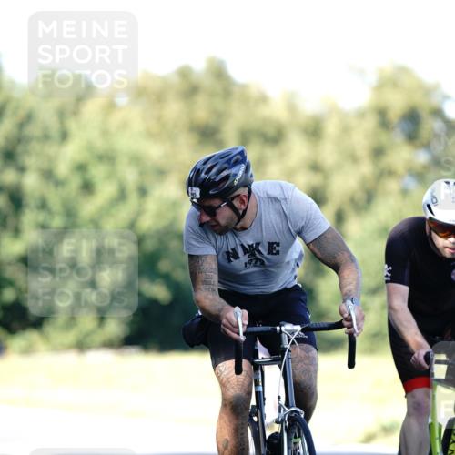 07.09.2025 - 19. Norderstedt Triathlon Michael Burmester http://msf.ph/oto/8843620 07.09.2025 15:55:59 Radfahren 485, 531, 925, 936, 1547 meine-sportfotos.de