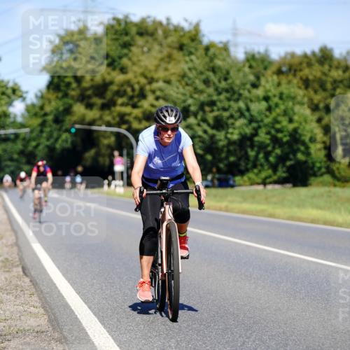 07.09.2025 - 19. Norderstedt Triathlon Michael Burmester http://msf.ph/oto/8843628 07.09.2025 13:04:34 Radfahren 348, 853 meine-sportfotos.de