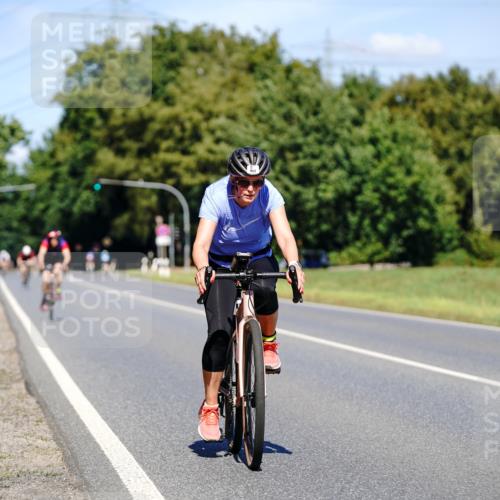 07.09.2025 - 19. Norderstedt Triathlon Michael Burmester http://msf.ph/oto/8843630 07.09.2025 13:04:34 Radfahren 348, 853 meine-sportfotos.de
