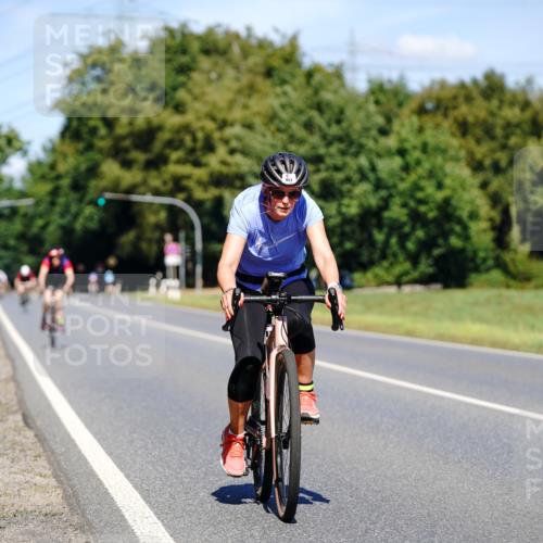 07.09.2025 - 19. Norderstedt Triathlon Michael Burmester http://msf.ph/oto/8843632 07.09.2025 13:04:34 Radfahren 348, 853 meine-sportfotos.de