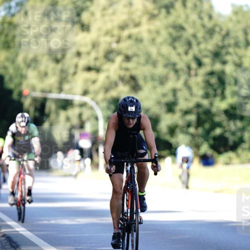 07.09.2025 - 19. Norderstedt Triathlon Michael Burmester http://msf.ph/oto/8843635 07.09.2025 15:56:08 Radfahren 429 meine-sportfotos.de