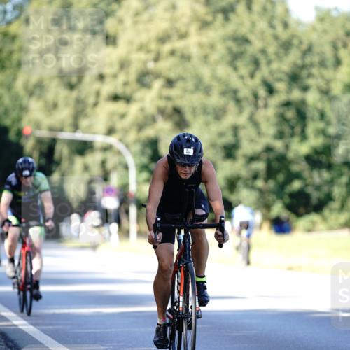 07.09.2025 - 19. Norderstedt Triathlon Michael Burmester http://msf.ph/oto/8843636 07.09.2025 15:56:08 Radfahren 429 meine-sportfotos.de
