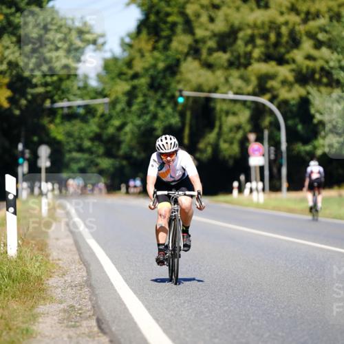 07.09.2025 - 19. Norderstedt Triathlon Michael Burmester http://msf.ph/oto/8843653 07.09.2025 13:04:48 Radfahren 352 meine-sportfotos.de