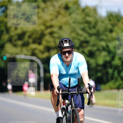 07.09.2025 - 19. Norderstedt Triathlon Michael Burmester http://msf.ph/oto/8843660 07.09.2025 13:05:16 Radfahren 160 meine-sportfotos.de