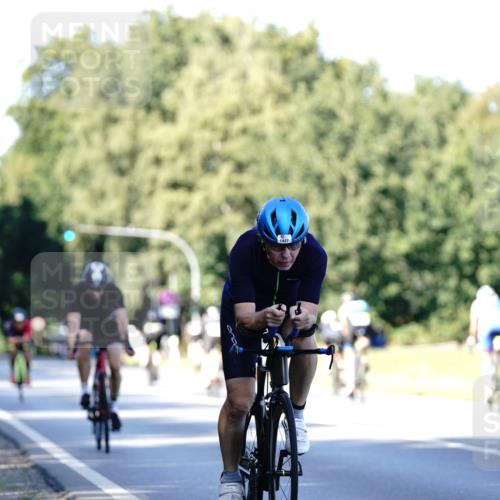 07.09.2025 - 19. Norderstedt Triathlon Michael Burmester http://msf.ph/oto/8843665 07.09.2025 15:56:22 Radfahren 1098, 1417, 1420, 1437, 1555 meine-sportfotos.de