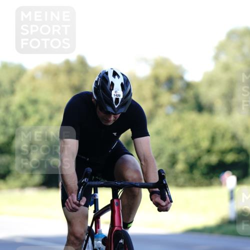 07.09.2025 - 19. Norderstedt Triathlon Michael Burmester http://msf.ph/oto/8843667 07.09.2025 15:56:25 Radfahren 552, 1098, 1420, 1437 meine-sportfotos.de
