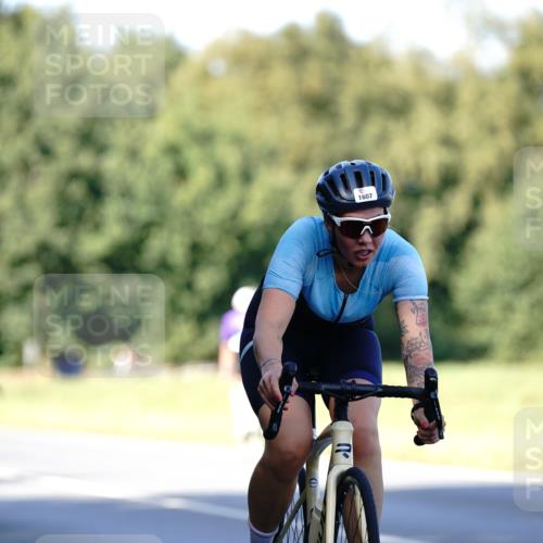07.09.2025 - 19. Norderstedt Triathlon Michael Burmester http://msf.ph/oto/8843678 07.09.2025 15:56:34 Radfahren 930, 945, 1475, 1556, 1588, 1607 meine-sportfotos.de