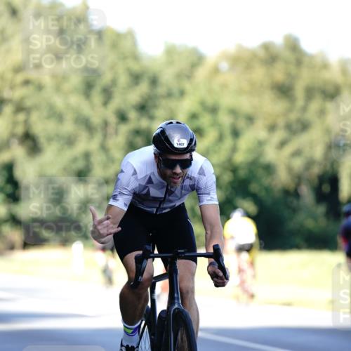 07.09.2025 - 19. Norderstedt Triathlon Michael Burmester http://msf.ph/oto/8843695 07.09.2025 15:56:47 Radfahren 1407 meine-sportfotos.de