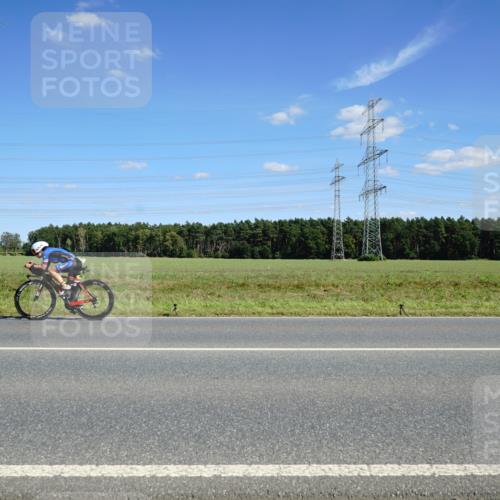07.09.2025 - 19. Norderstedt Triathlon Michael Burmester http://msf.ph/oto/8843700 07.09.2025 14:44:44 Radfahren 987 meine-sportfotos.de