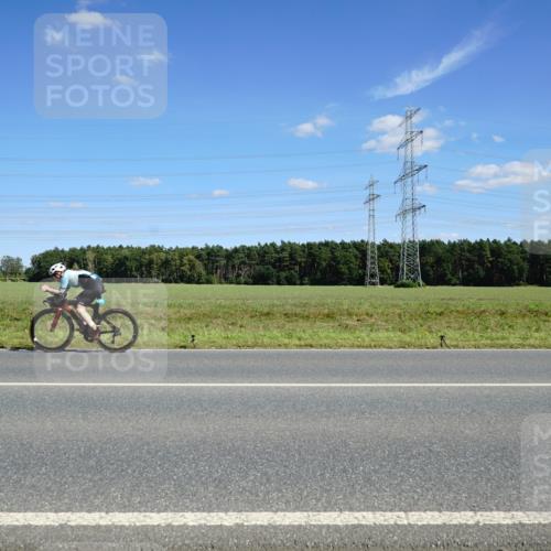 07.09.2025 - 19. Norderstedt Triathlon Michael Burmester http://msf.ph/oto/8843708 07.09.2025 14:44:50 Radfahren 442, 479, 887 meine-sportfotos.de