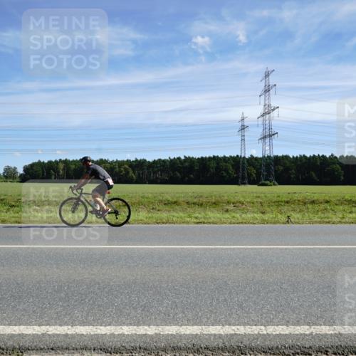 07.09.2025 - 19. Norderstedt Triathlon Michael Burmester http://msf.ph/oto/8843710 07.09.2025 12:38:52 Radfahren 754 meine-sportfotos.de