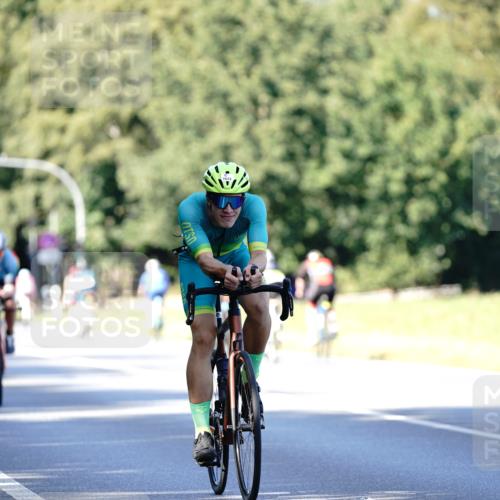 07.09.2025 - 19. Norderstedt Triathlon Michael Burmester http://msf.ph/oto/8843713 07.09.2025 15:57:01 Radfahren 1623 meine-sportfotos.de