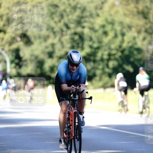 07.09.2025 - 19. Norderstedt Triathlon Michael Burmester http://msf.ph/oto/8843721 07.09.2025 15:57:03 Radfahren 482, 1108, 1623 meine-sportfotos.de