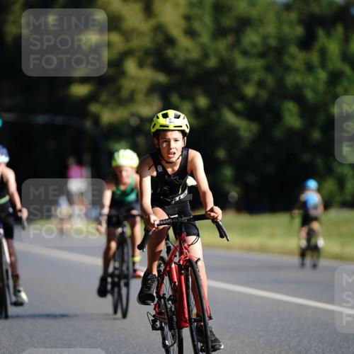 07.09.2025 - 19. Norderstedt Triathlon Michael Burmester http://msf.ph/oto/8843739 07.09.2025 09:39:09 Radfahren 568, 572, 588, 613 meine-sportfotos.de