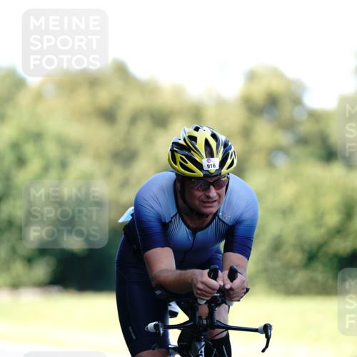 07.09.2025 - 19. Norderstedt Triathlon Michael Burmester http://msf.ph/oto/8843741 07.09.2025 15:57:07 Radfahren 482, 916, 1108 meine-sportfotos.de