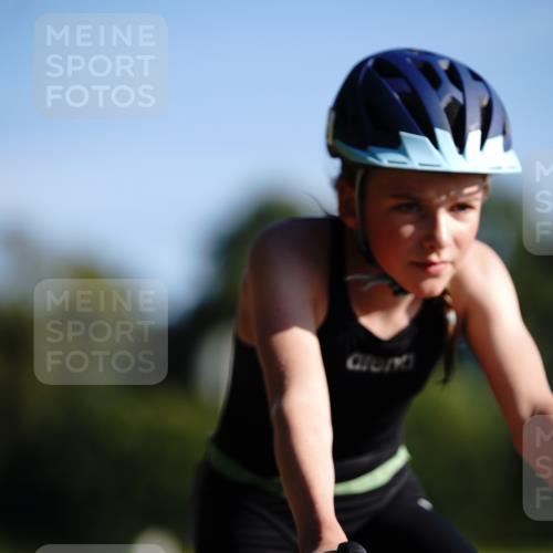 07.09.2025 - 19. Norderstedt Triathlon Michael Burmester http://msf.ph/oto/8843757 07.09.2025 09:39:12 Radfahren 568, 572, 586, 613 meine-sportfotos.de