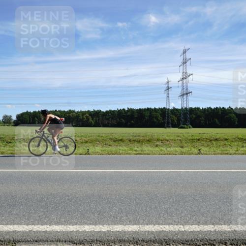 07.09.2025 - 19. Norderstedt Triathlon Michael Burmester http://msf.ph/oto/8843765 07.09.2025 12:39:28 Radfahren 212 meine-sportfotos.de